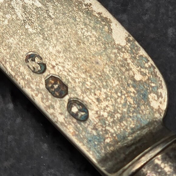 Antique Silver Butter Spreader Knife With Ornate Handle Design HS256 - Picture 4 of 4